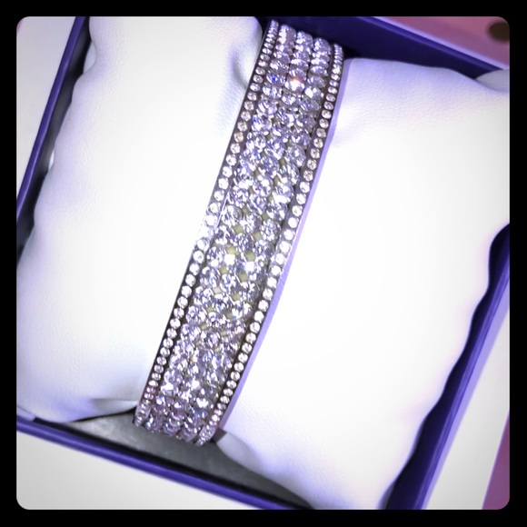 Swarovski Crystal Bangle - Picture 1 of 5